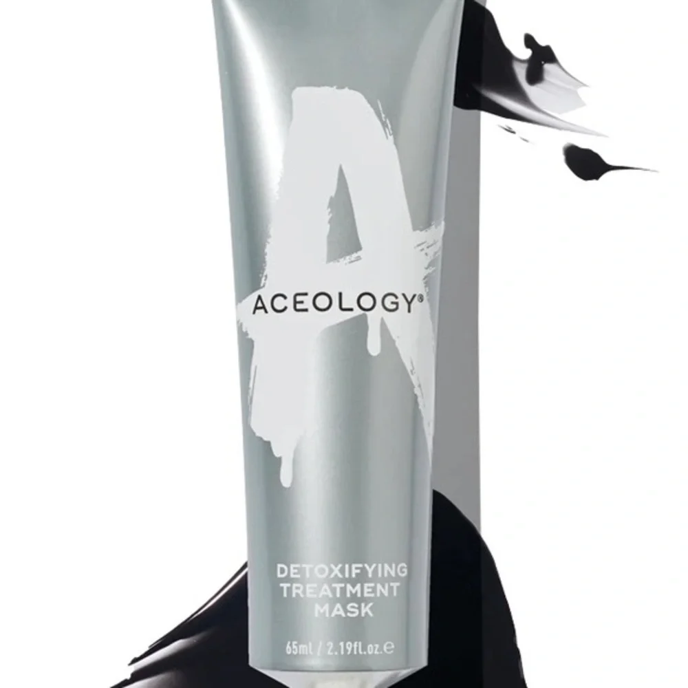 Aceology Detoxifying Treatment Mask - Picture 1 of 11